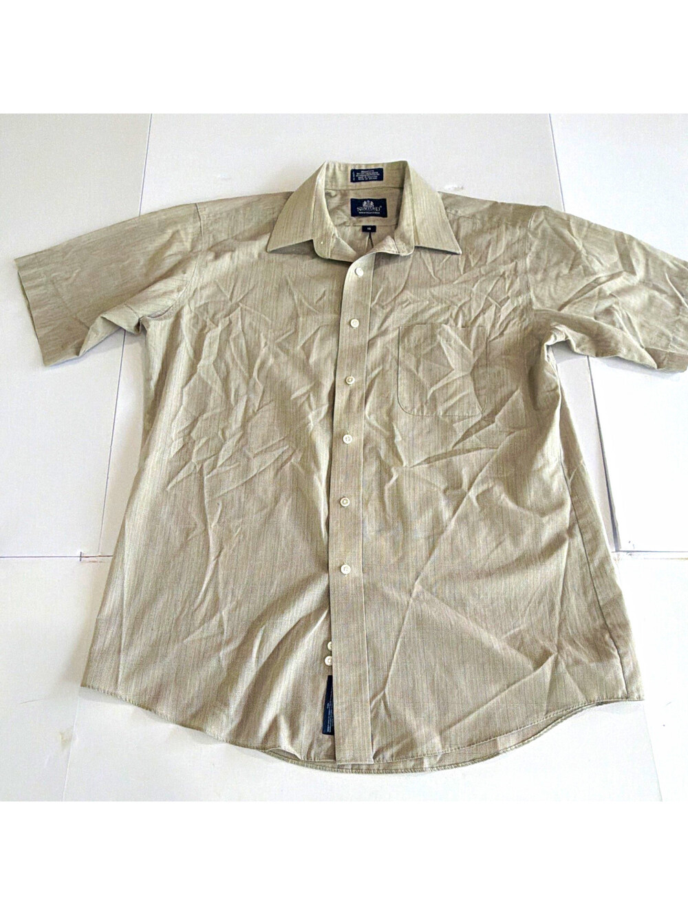 Stafford Wrinkle-Free Men's size  16 Beige Plaid Short Sleeve Button-Up Shirt